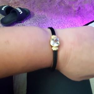 Women's blk wire cord white cz bracelet.